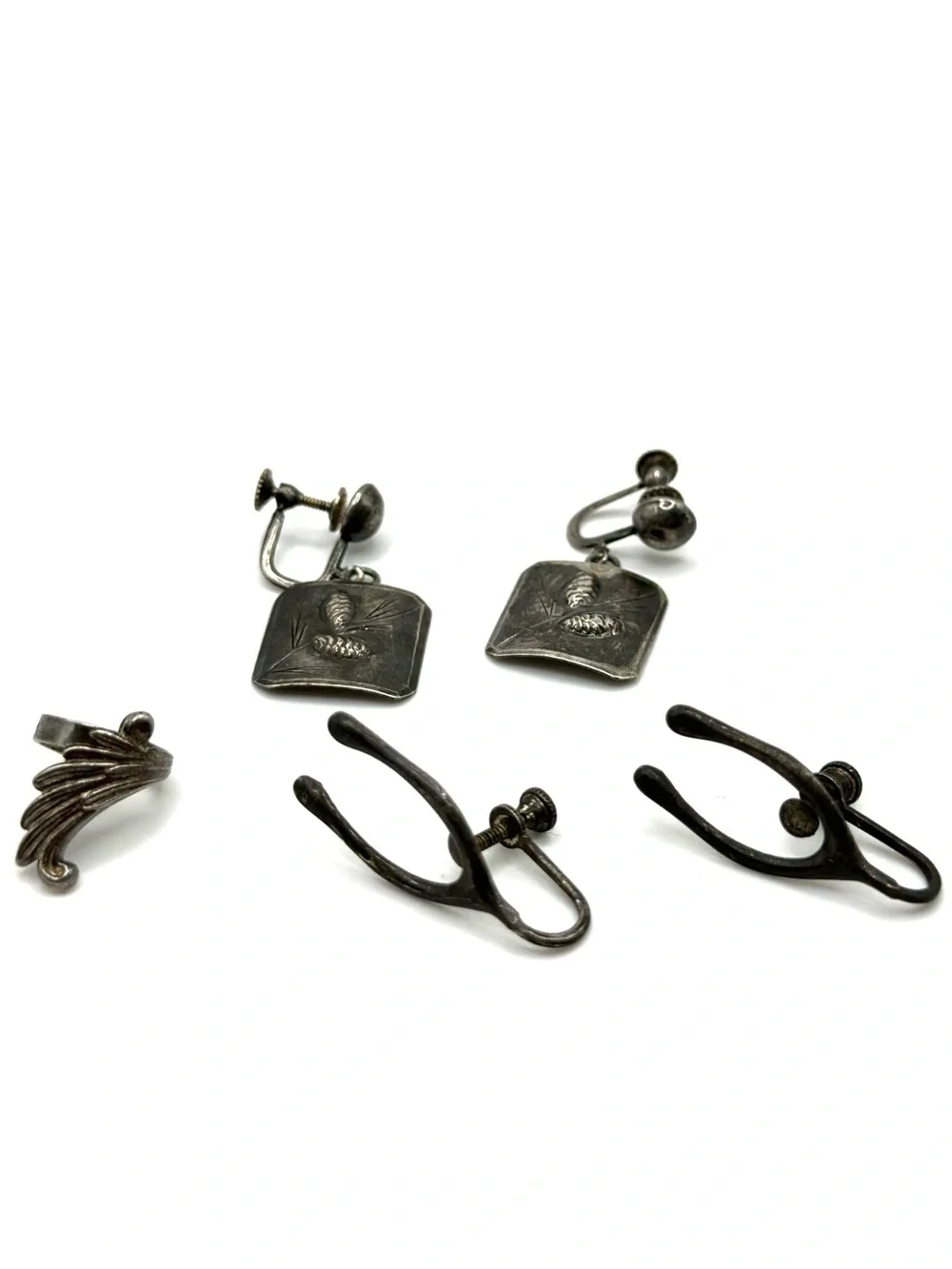 antique silver screw back set